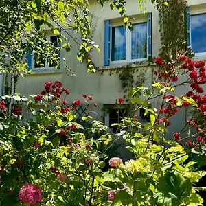  Hébergement de vacances Maison à 500 M De La !